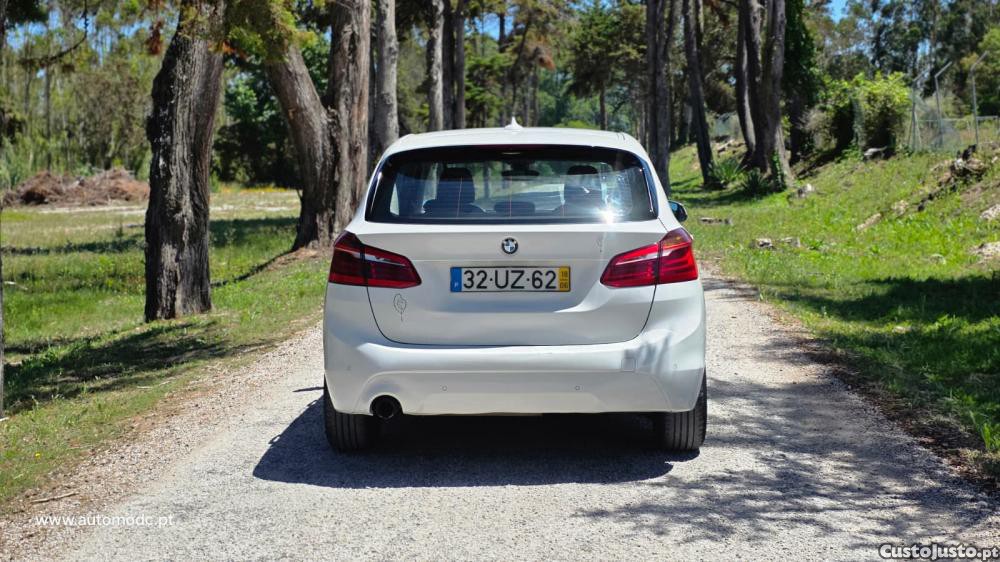 BMW 216 Active Tourer d Advantage — fotografia 8