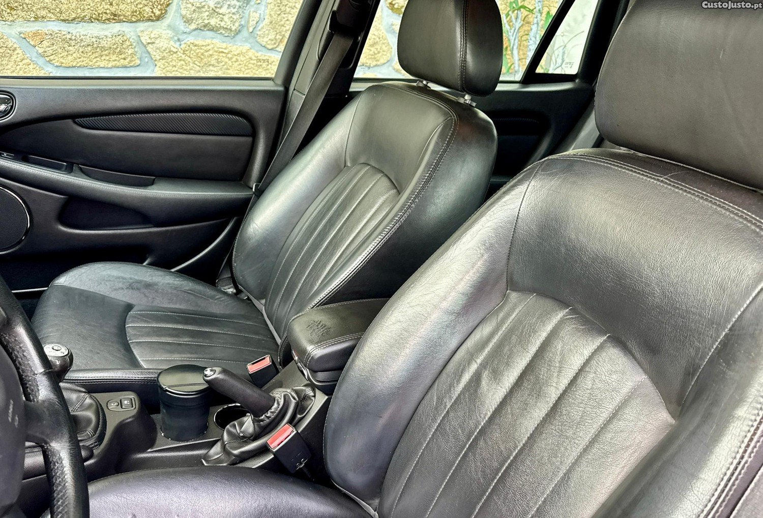 Jaguar X-Type 2.0 D Sport — fotografia 13