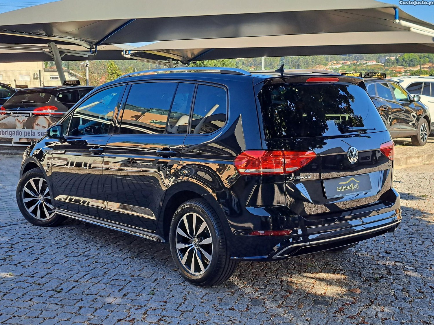 Volkswagen Touran 1.6 TDI R-Line DSG 7Lug — fotografia 28