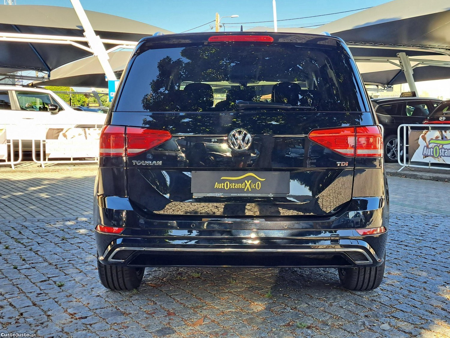 Volkswagen Touran 1.6 TDI R-Line DSG 7Lug — fotografia 13