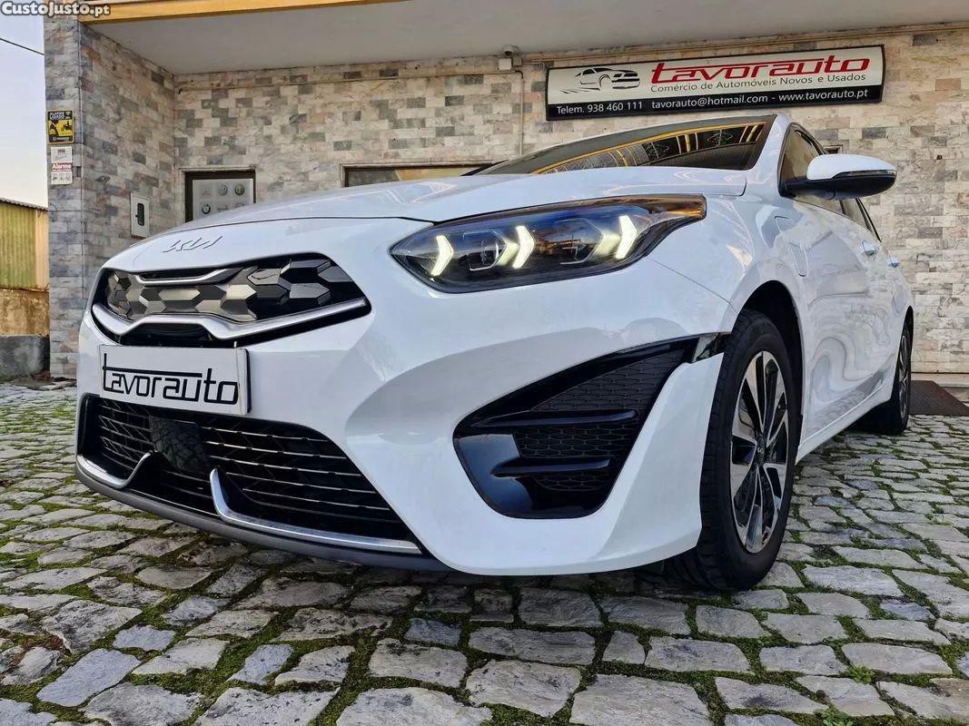 Kia Pregio 1.6 gdi phev drive 6dct — fotografia 13