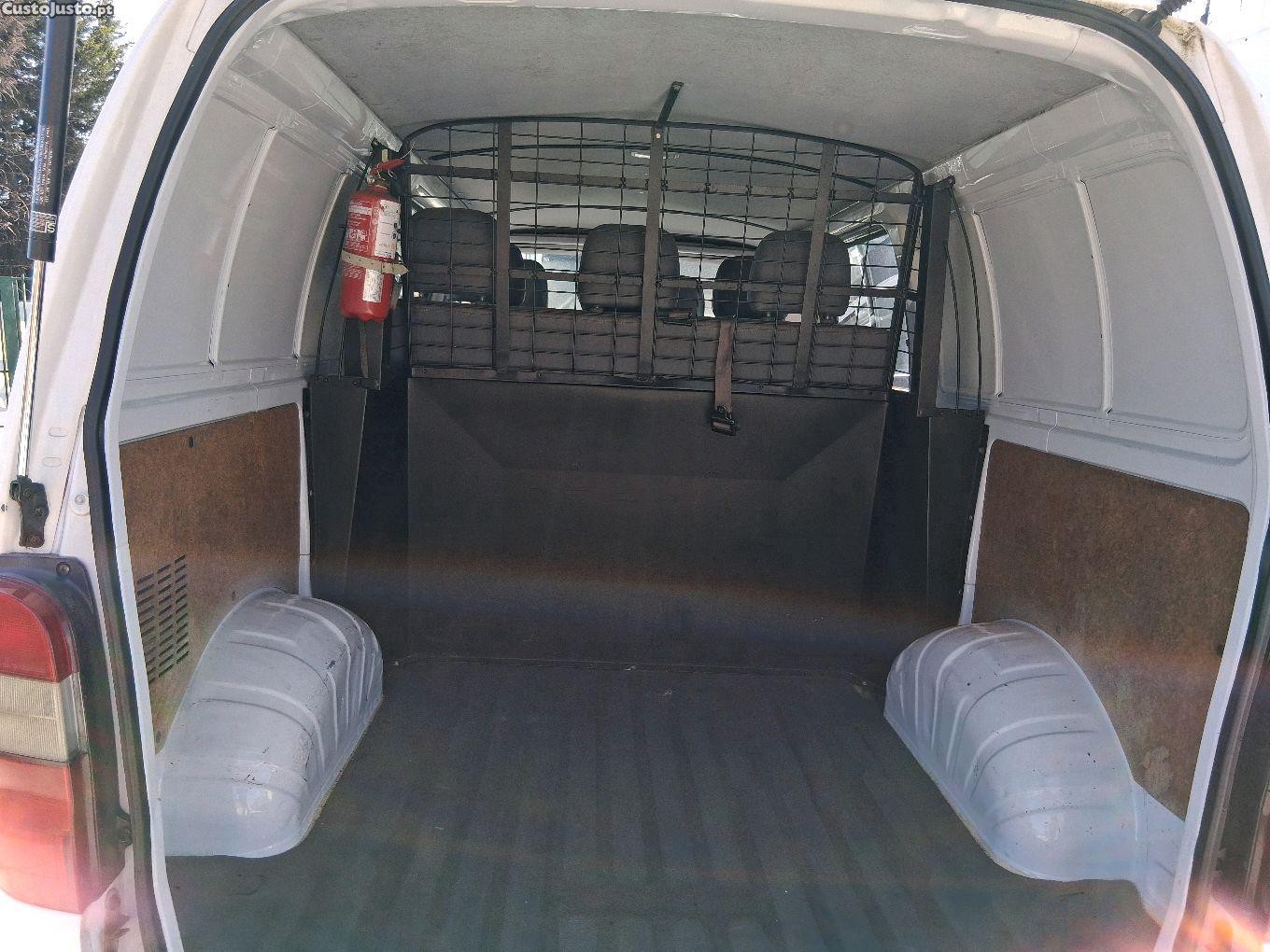 Toyota Hiace 9 LUGARES D4D LONGA — fotografia 8