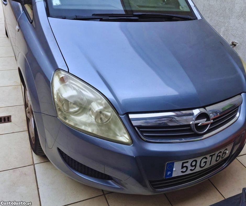 Opel Zafira Enjoy — fotografia 4