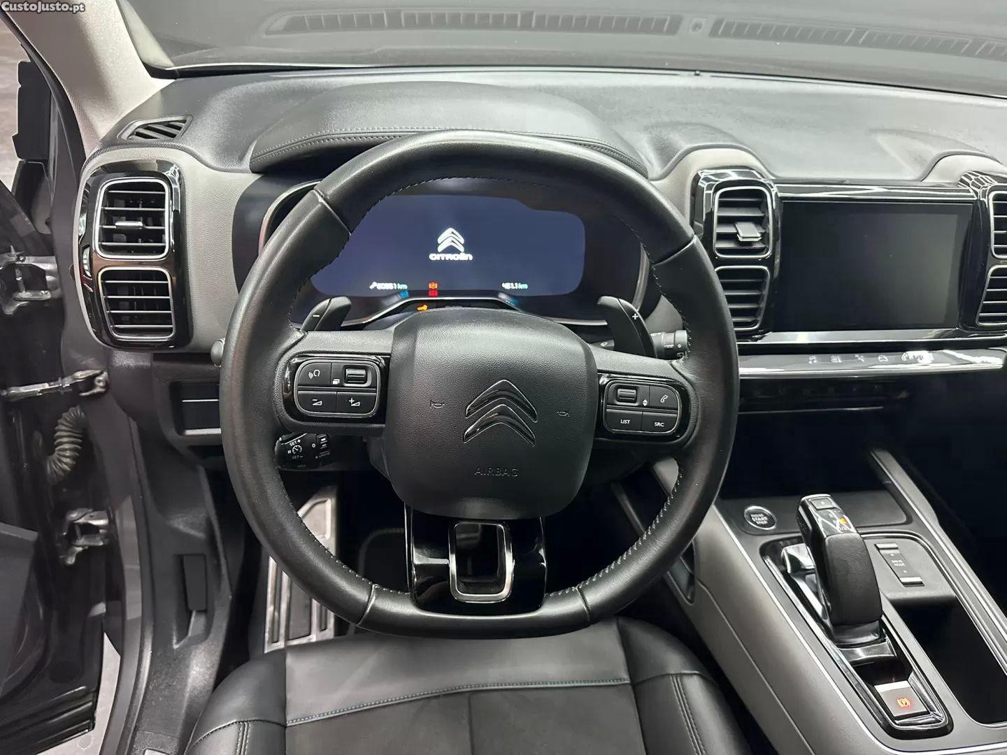 Citroën C4 1.6i plug-in — fotografia 16