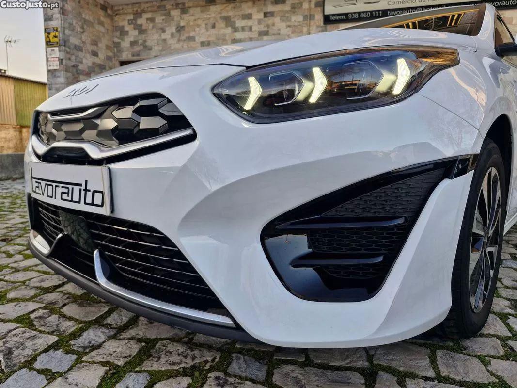 Kia Pregio 1.6 gdi phev drive 6dct — fotografia 9