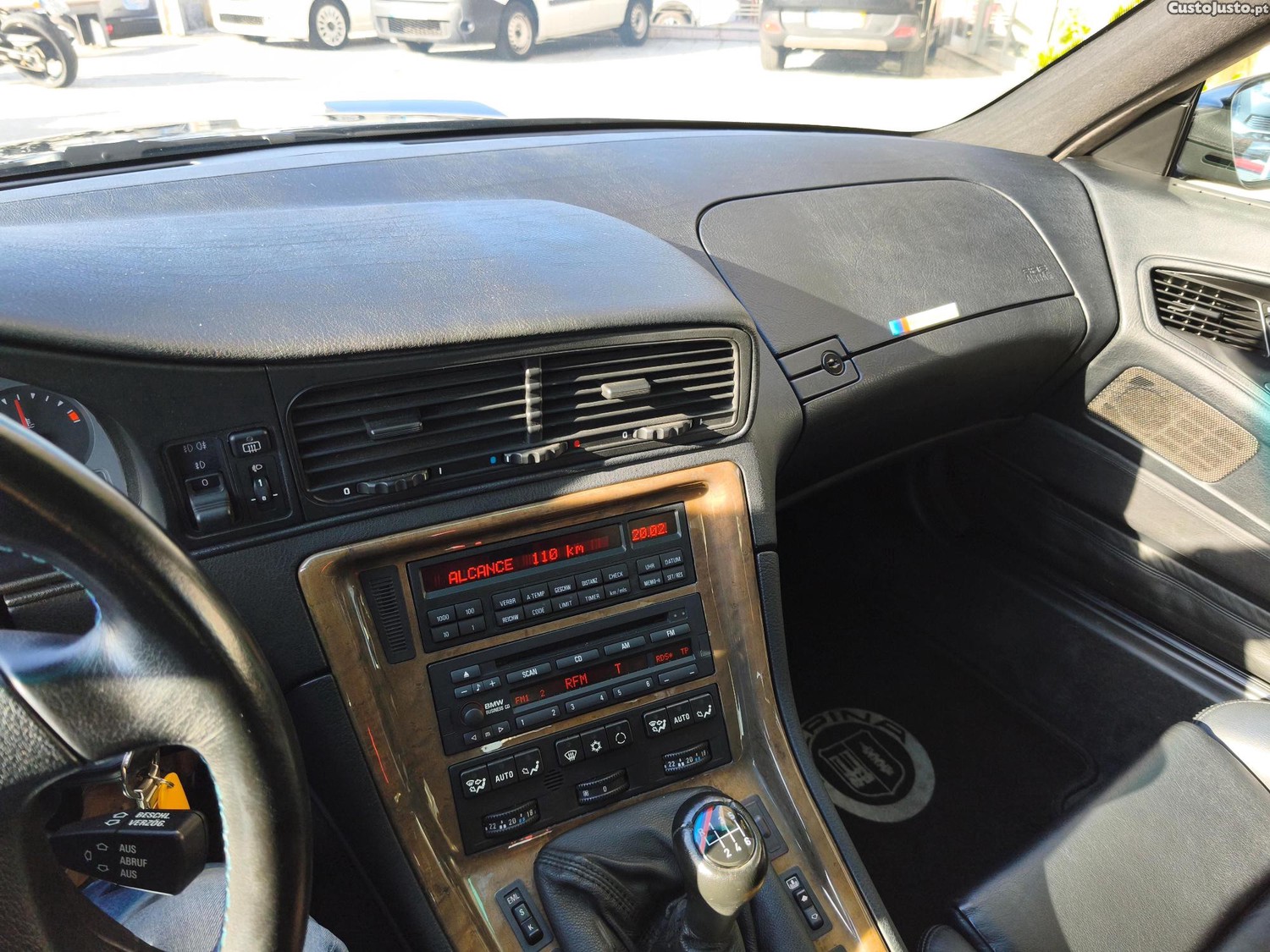 BMW 850 CSI V12 380cv — fotografia 9