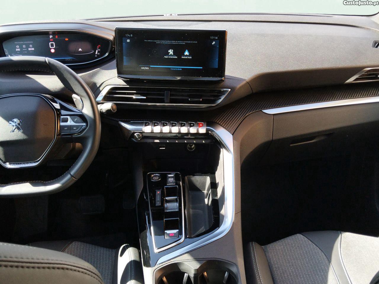 Peugeot 5008 1.2 PureTech Allure Pack EAT8 — fotografia 4