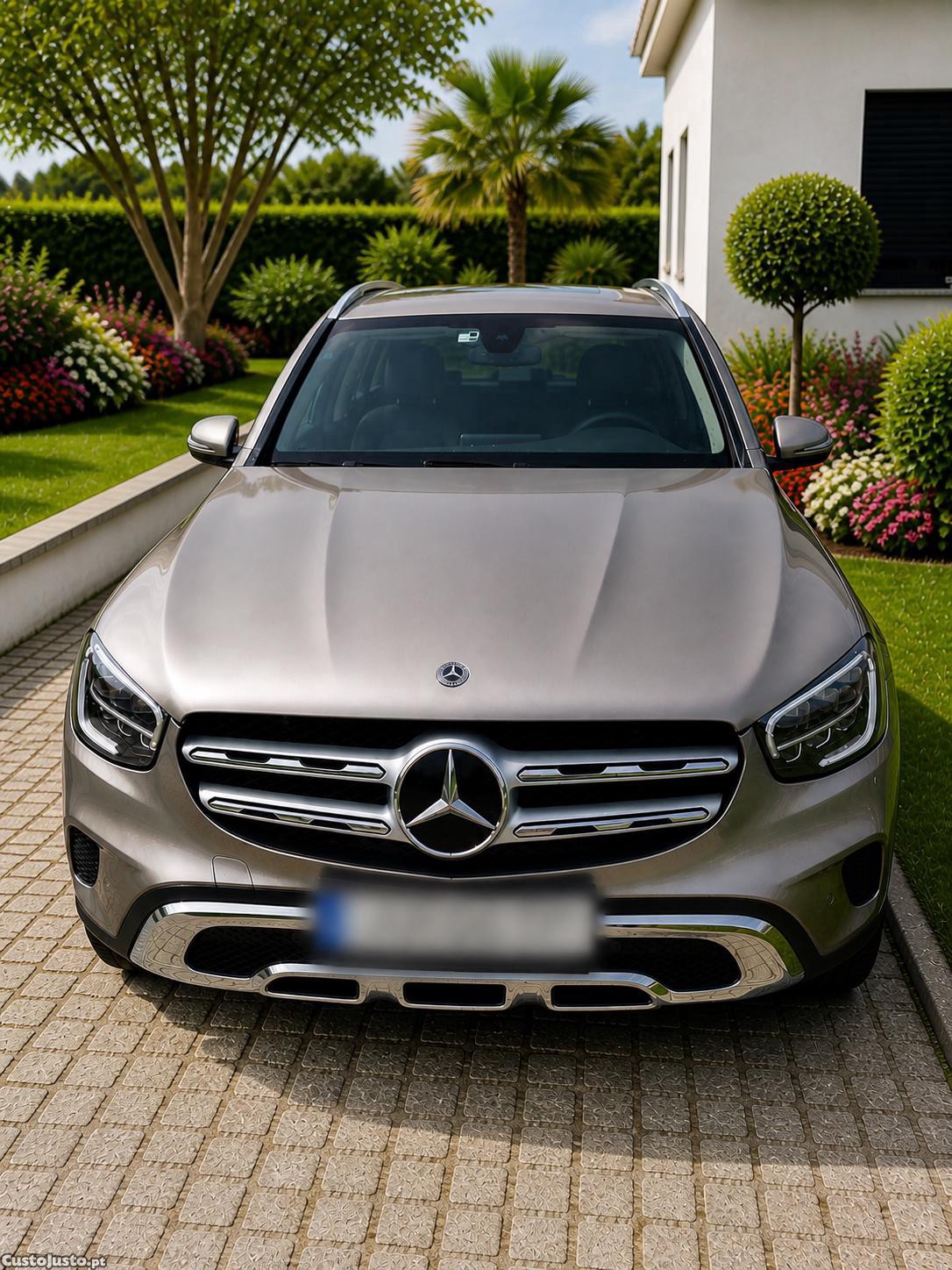 Mercedes-Benz GLC 300 de 4 MATIC — fotografia 8