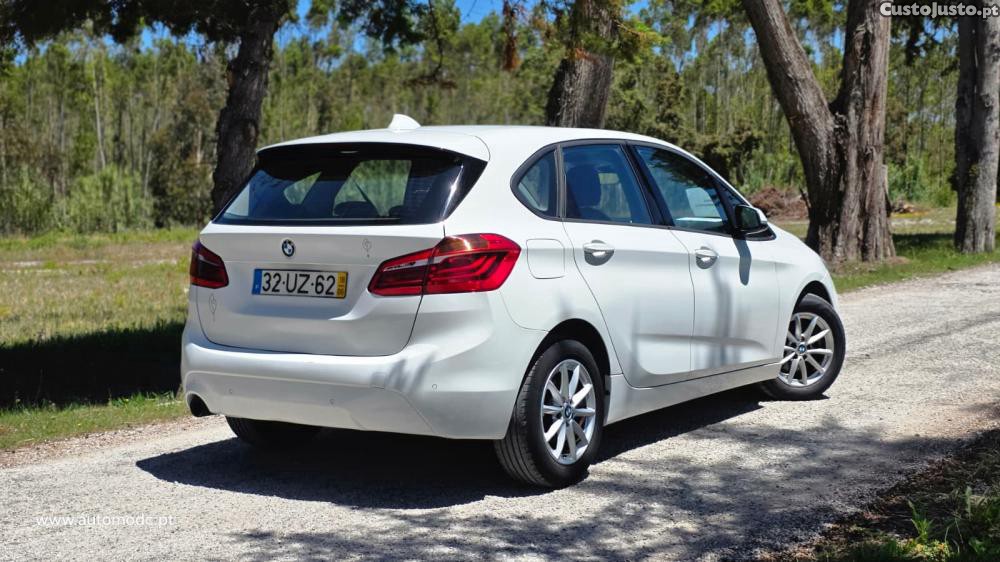 BMW 216 Active Tourer d Advantage — fotografia 10
