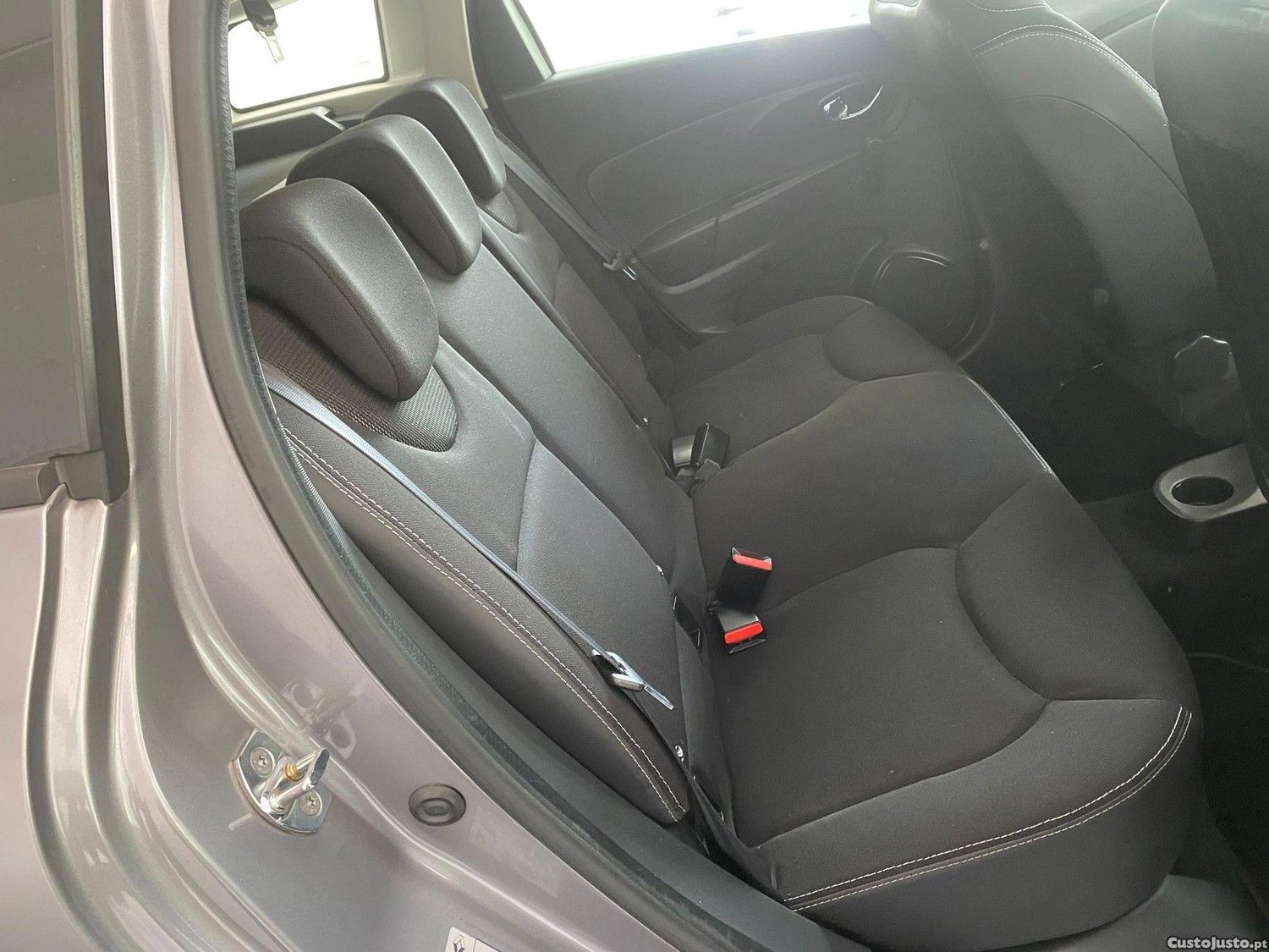 Renault Clio 1.5 dCi Confort — fotografia 5
