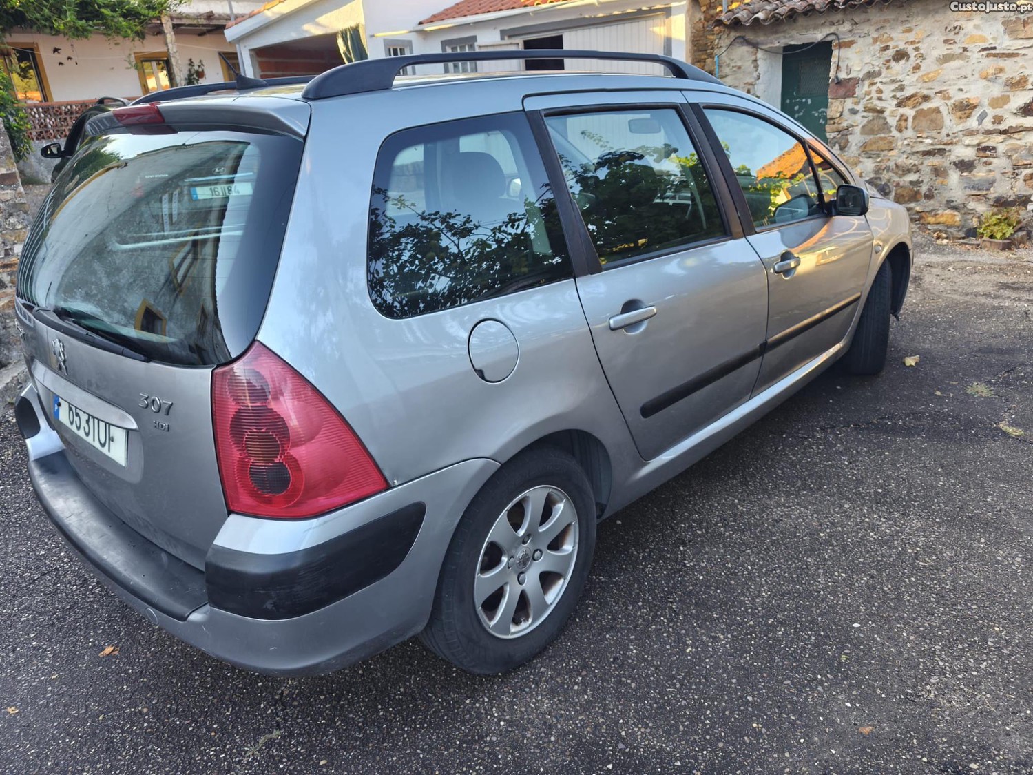 Peugeot 307 SW HDI — fotografia 9