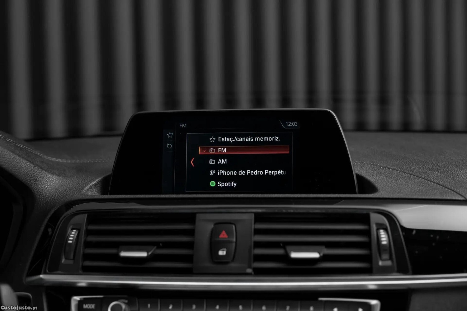 BMW 116 d Line Sport Auto — fotografia 7