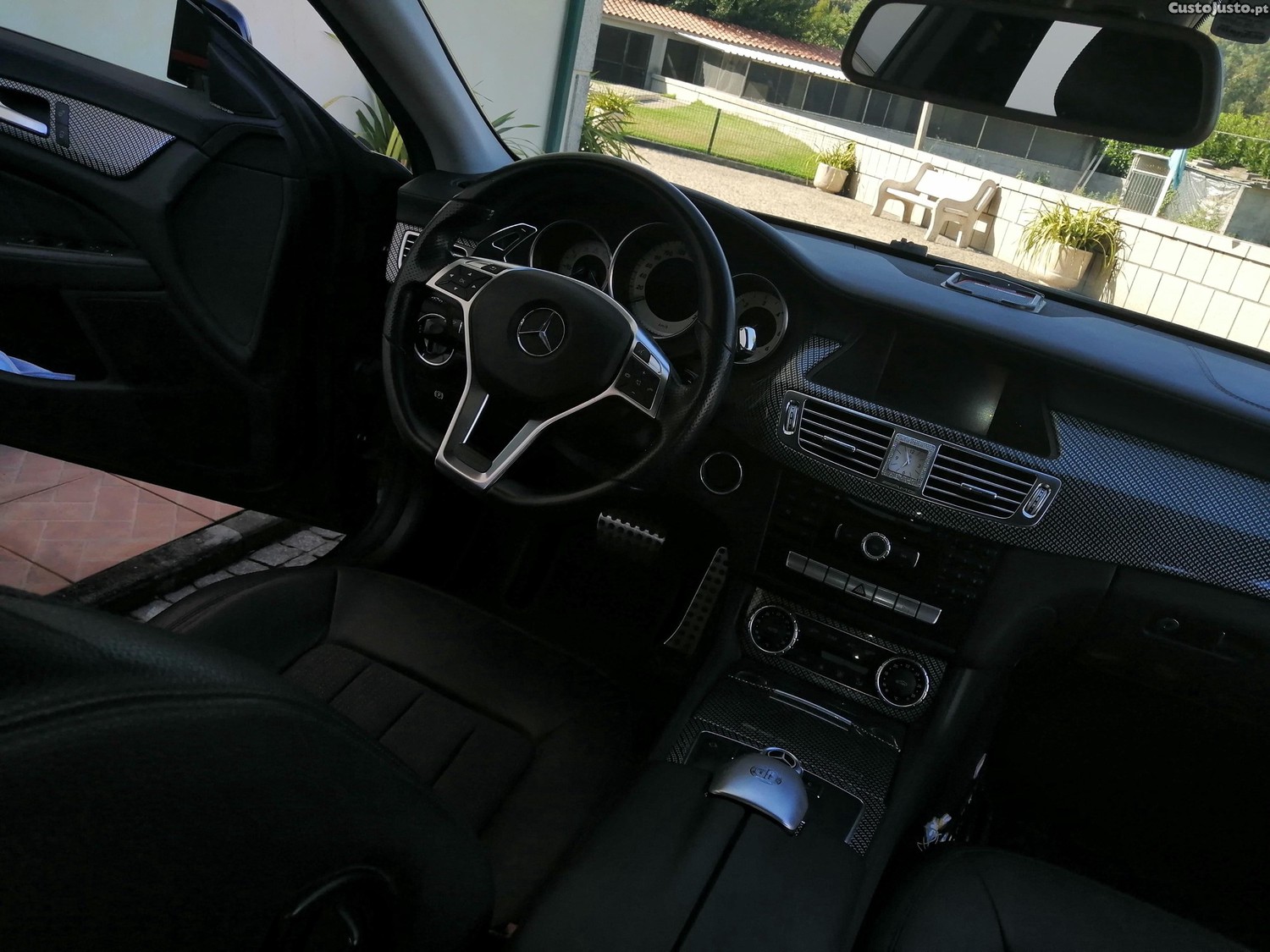 Mercedes-Benz CLS 350 Amg — fotografia 3