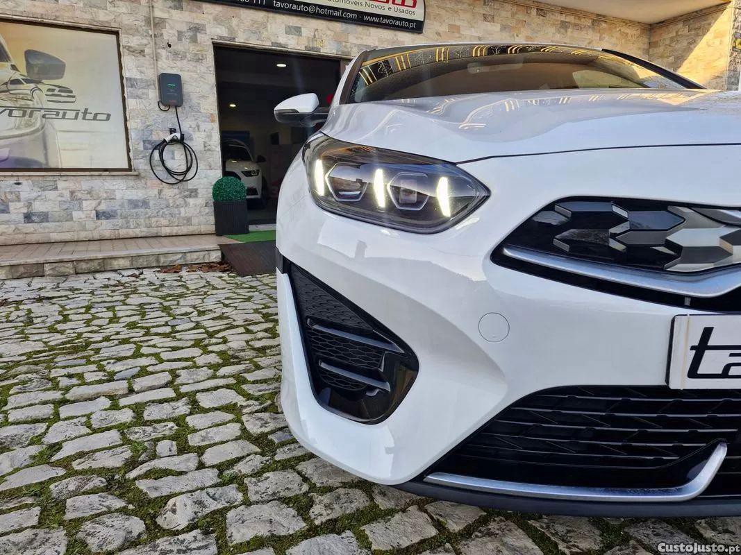 Kia Pregio 1.6 gdi phev drive 6dct — fotografia 10