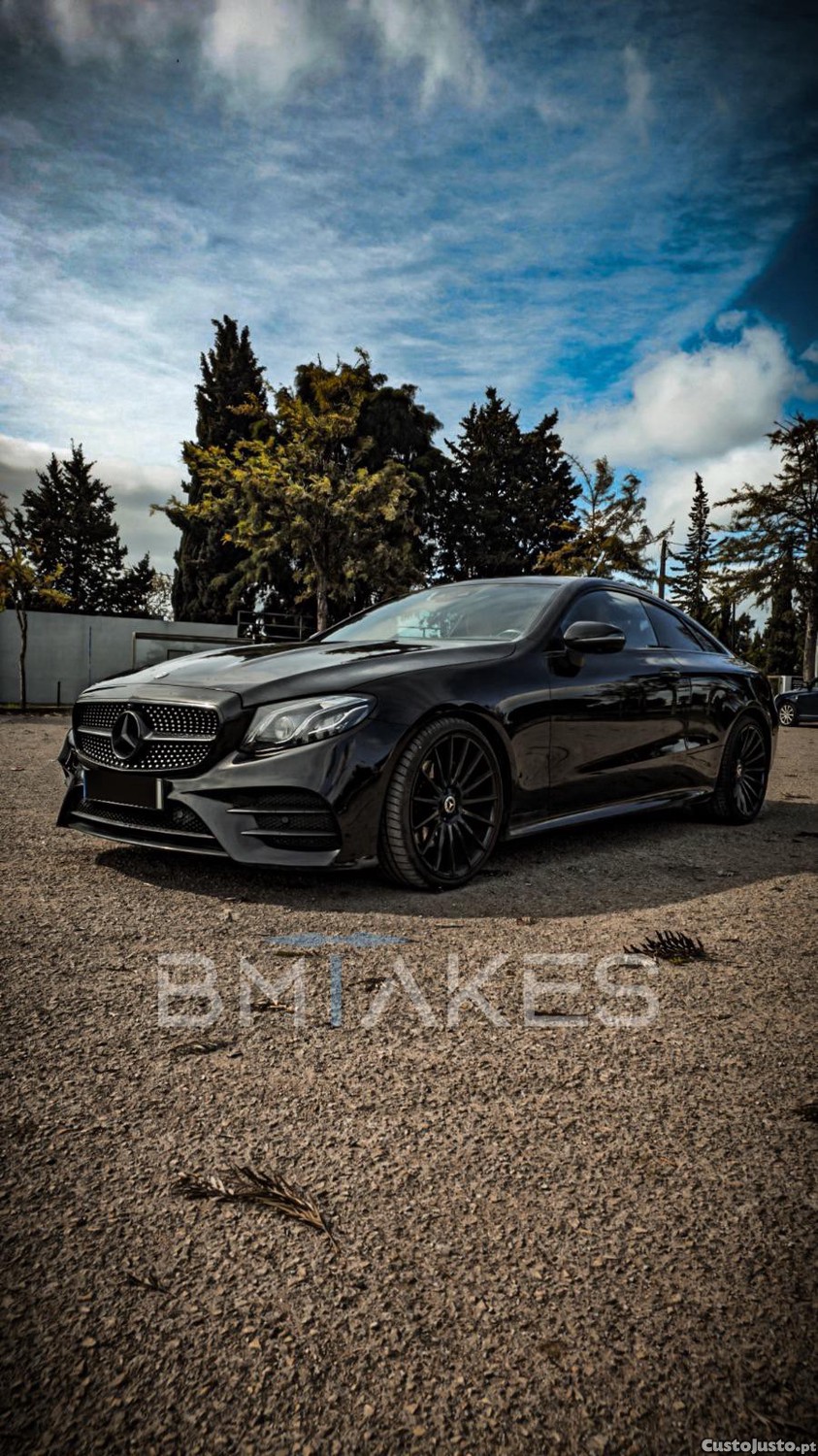 Mercedes-Benz E 220 Coupé 220 D 4Matic - 19 — photo 4