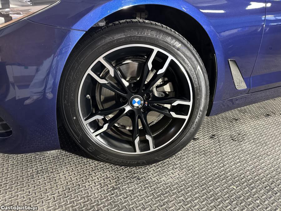 BMW 520 d Touring Aut. — fotografia 17