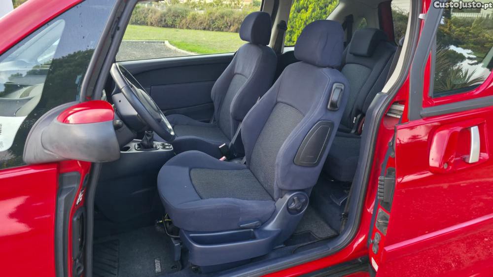 Peugeot 1007 1.4 HDi Trendy — fotografia 5