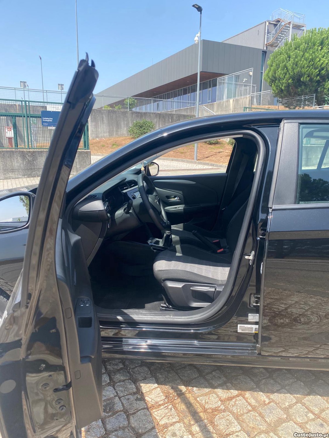 Opel Corsa F — fotografia 6