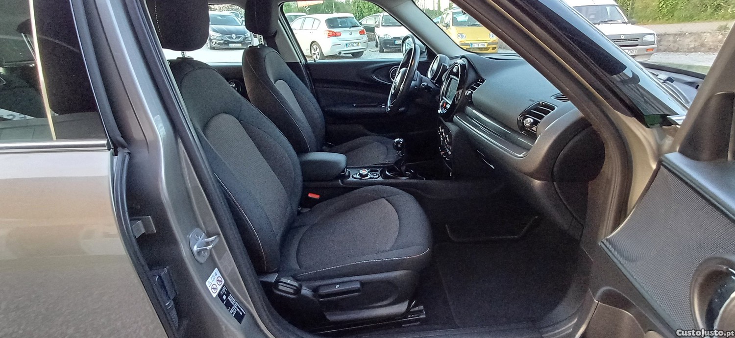 MINI Clubman One D 116cv Gps Nacional — fotografia 12