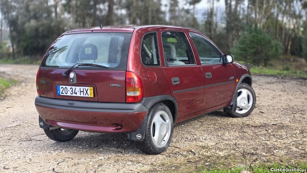 Opel Corsa 1.5 TD — fotografia 5