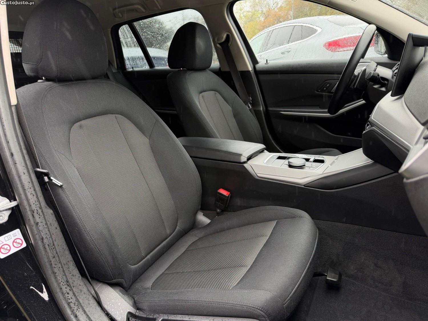BMW 318 d Auto — fotografia 16