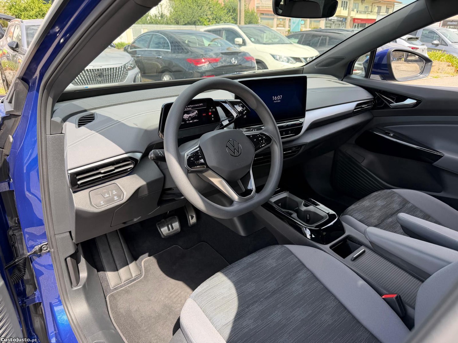 Volkswagen ID.5 77 kWh Pro Performance — fotografia 17