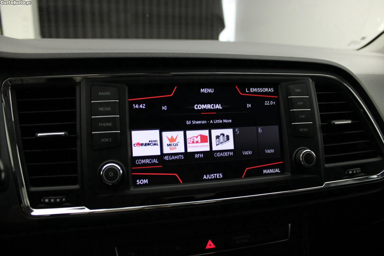 SEAT Ateca 1.6 TDI STYLE — fotografia 19