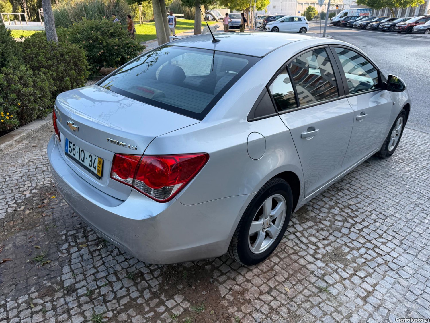 Chevrolet Cruze 1.6 Ls — fotografia 17