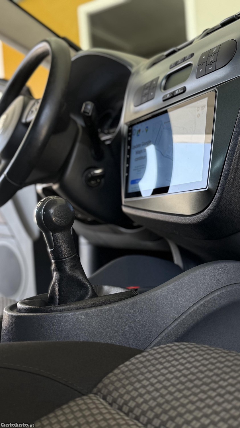 SEAT Leon GPL (Android & Apple CarPlay) c/ poucos kms — fotografia 6