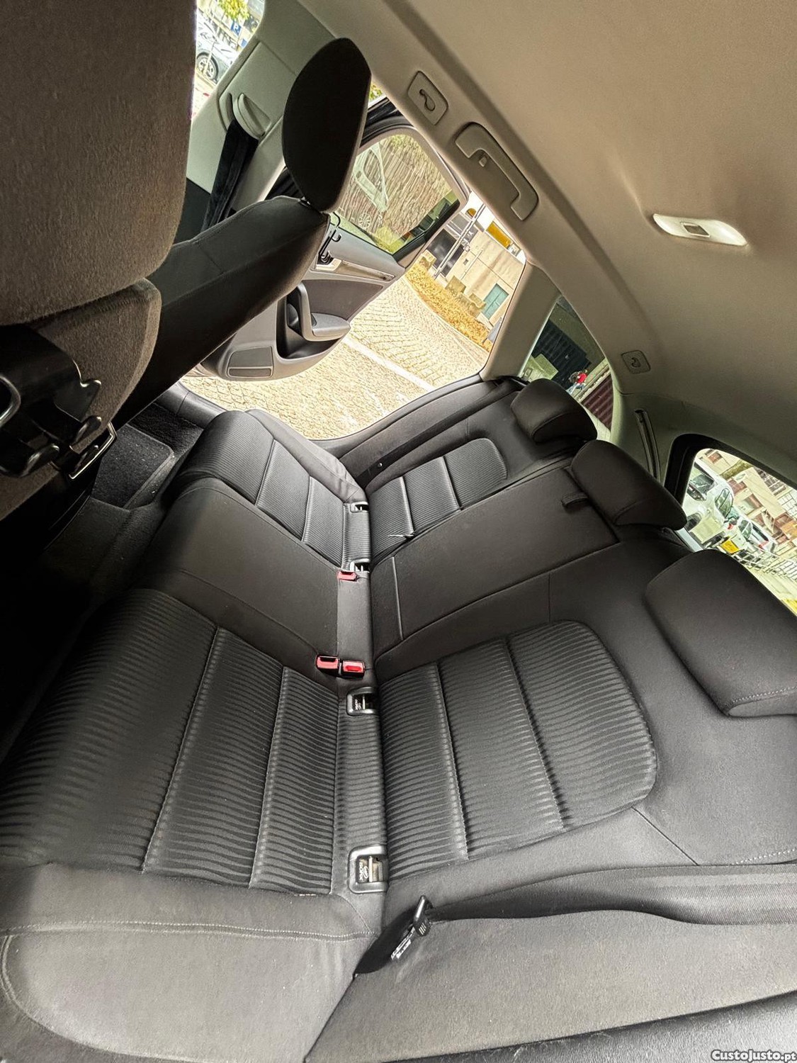 Audi A4 AVANT — fotografia 6