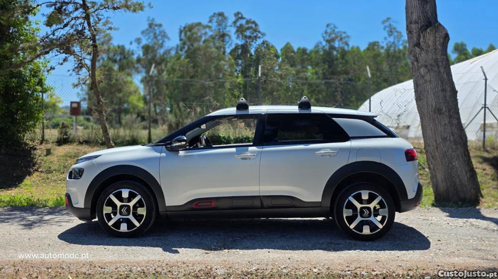 Citroën C4 Cactus 1.2 PureTech — fotografia 9