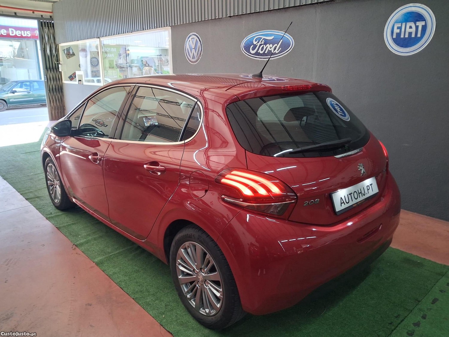 Peugeot 208 1.2 PureTech Style — fotografia 16