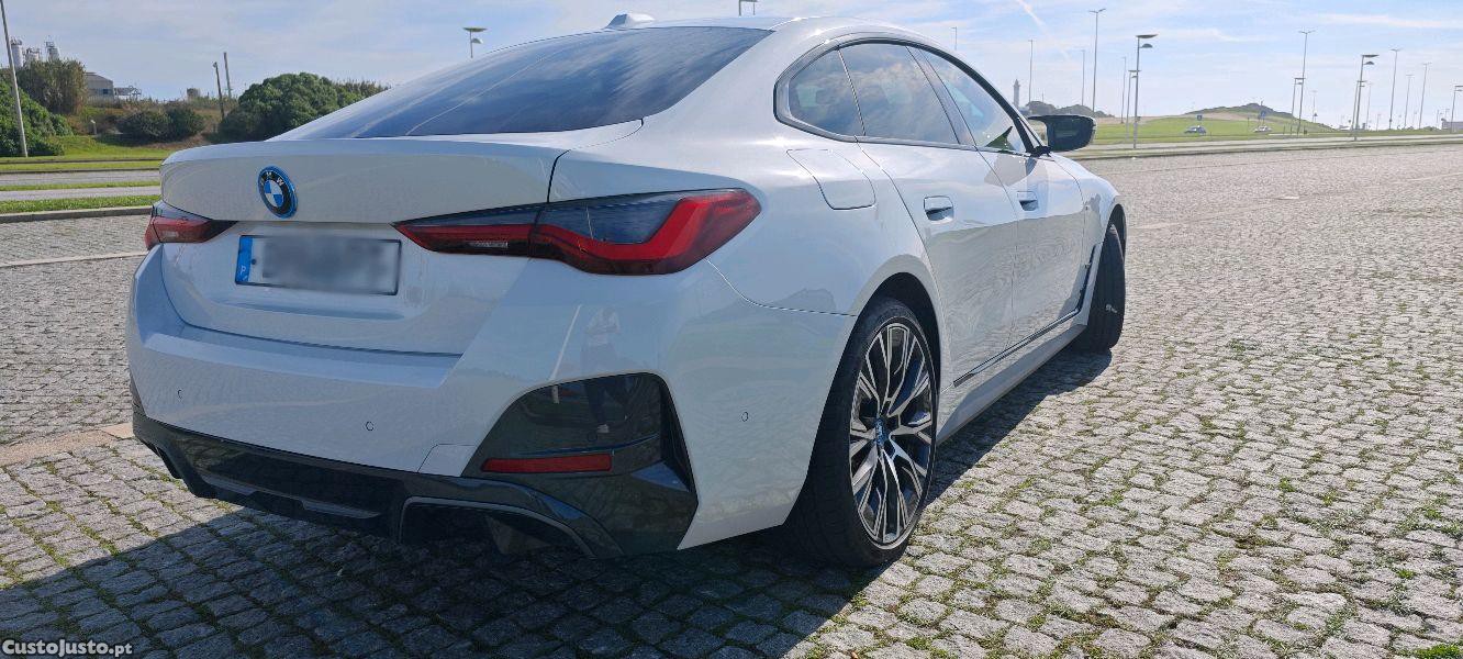 BMW i4 e35 pack M garantia de fabrica full extras — fotografia 10