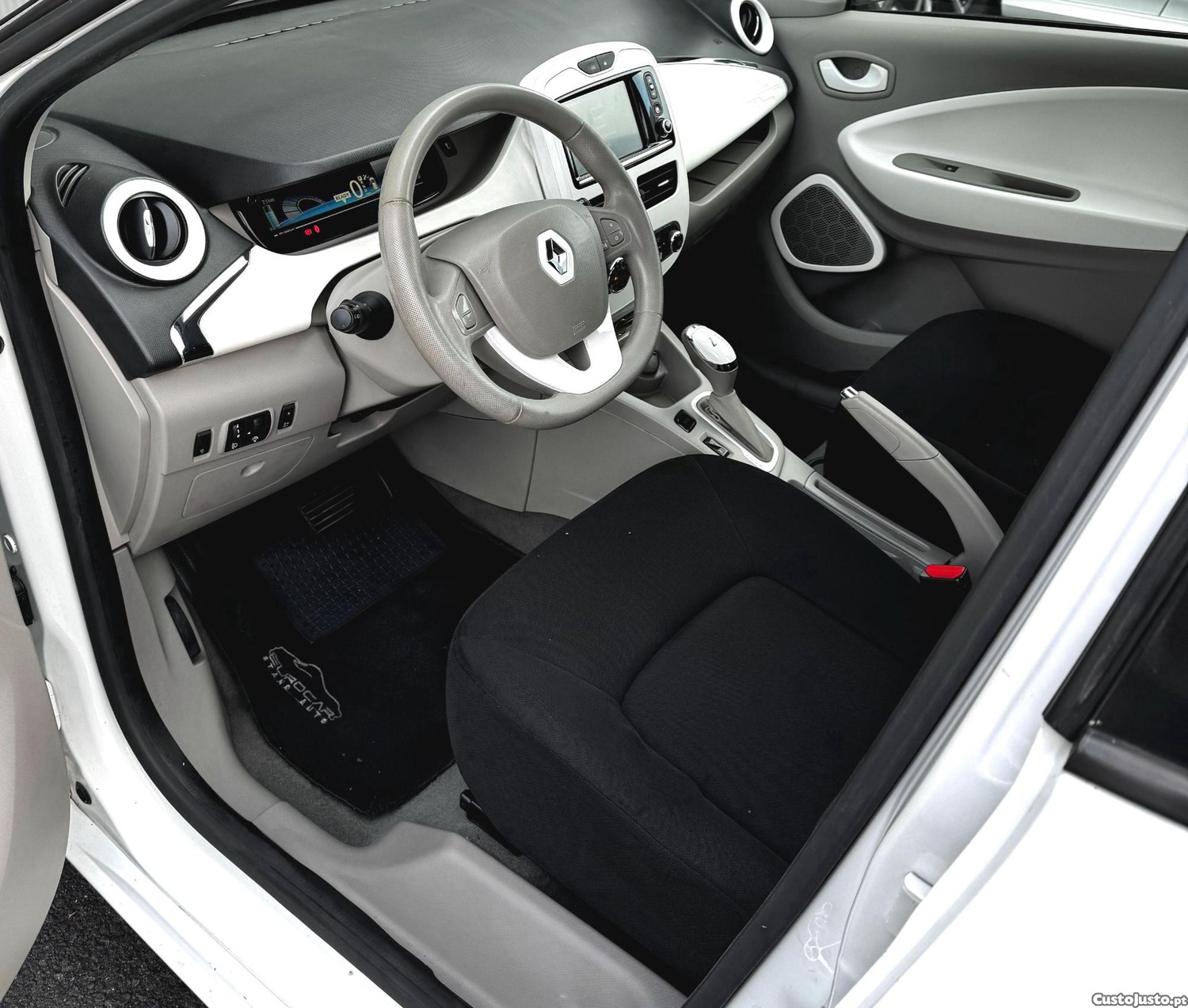 Renault Zoe Life — fotografia 11