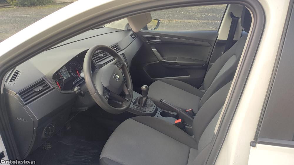 SEAT Ibiza 1.6 TDI — fotografia 5