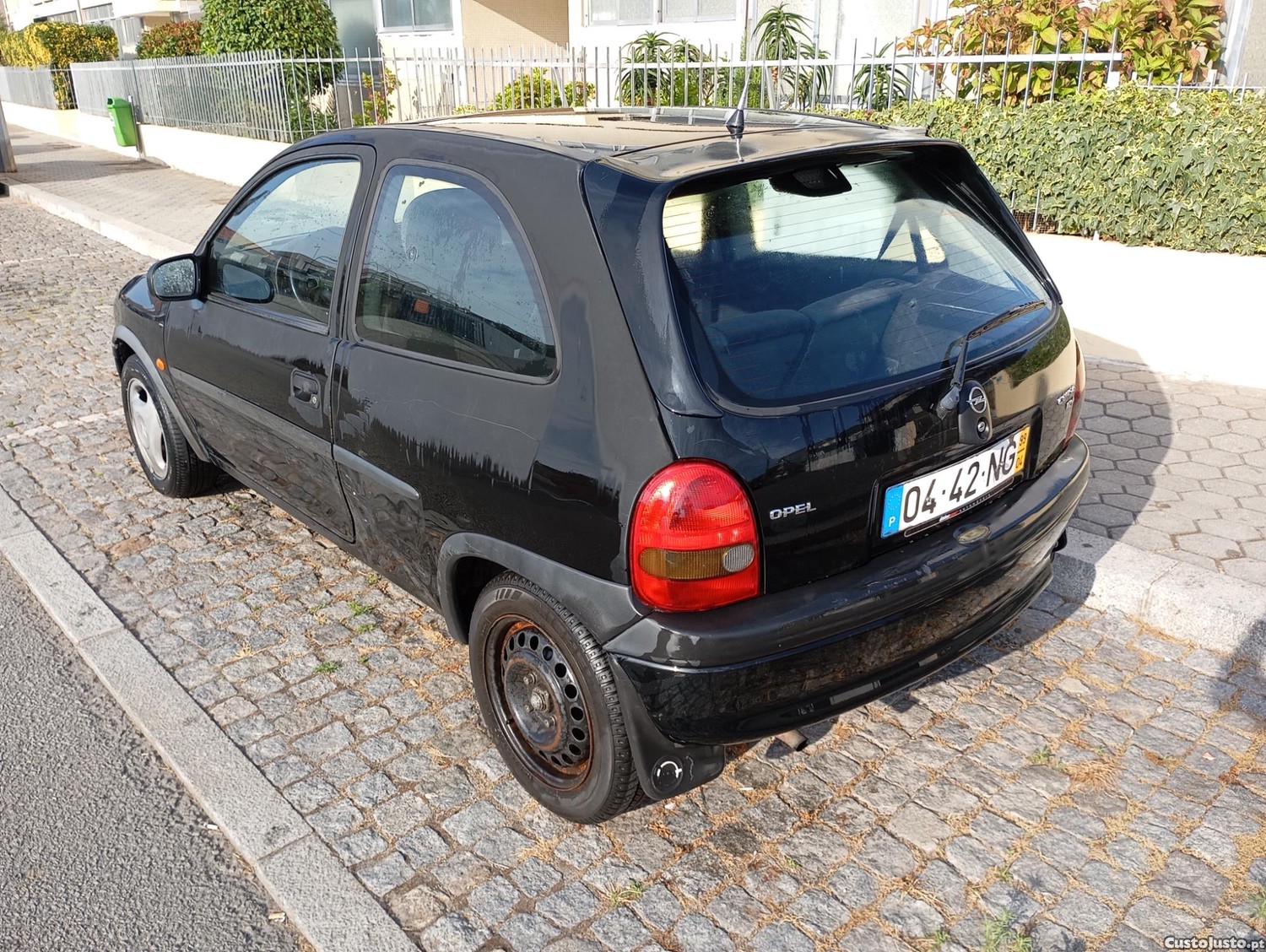 Opel Corsa 1.0 — fotografia 6