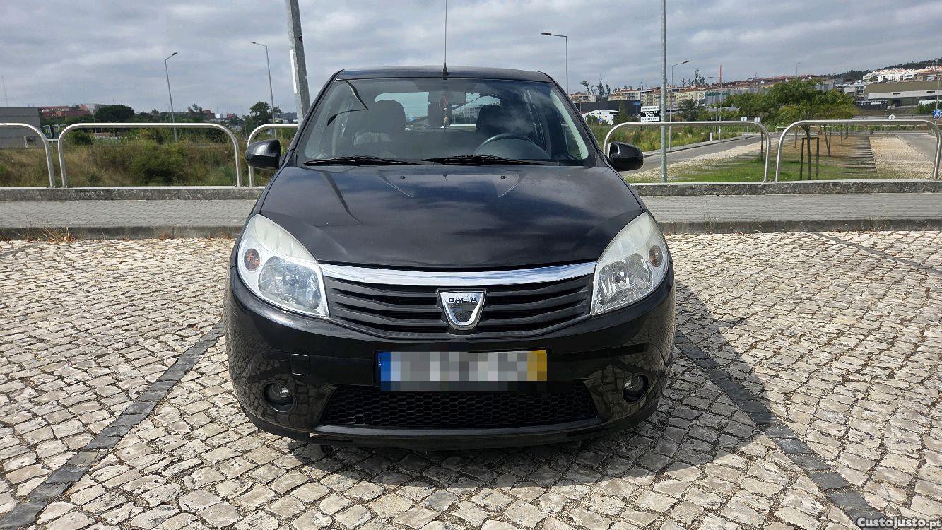 Dacia Sandero 1.2 16v 75cv — fotografia 8