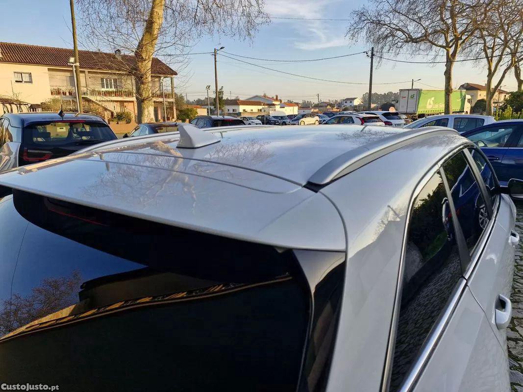 Kia Pregio 1.6 gdi phev drive 6dct — fotografia 8