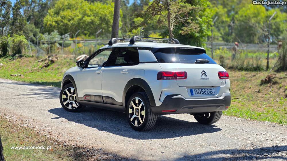 Citroën C4 Cactus 1.2 PureTech — fotografia 13