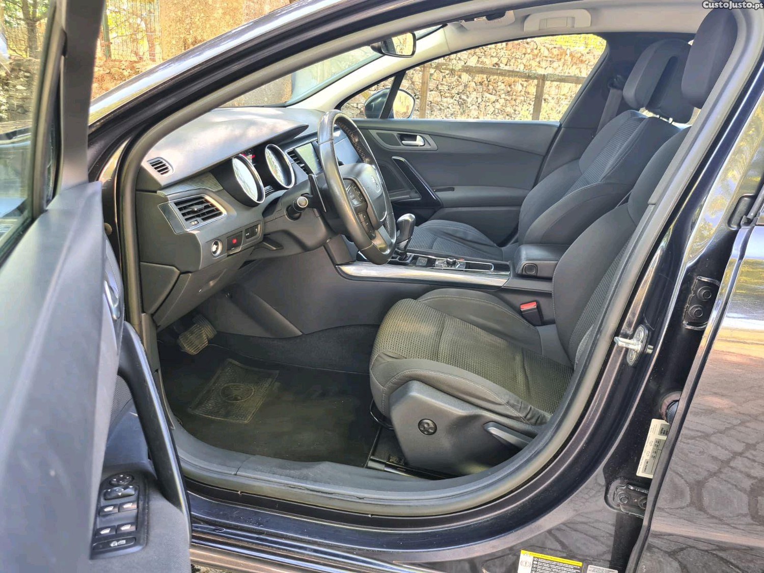 Peugeot 508 gasóleo caixa automática — fotografia 4