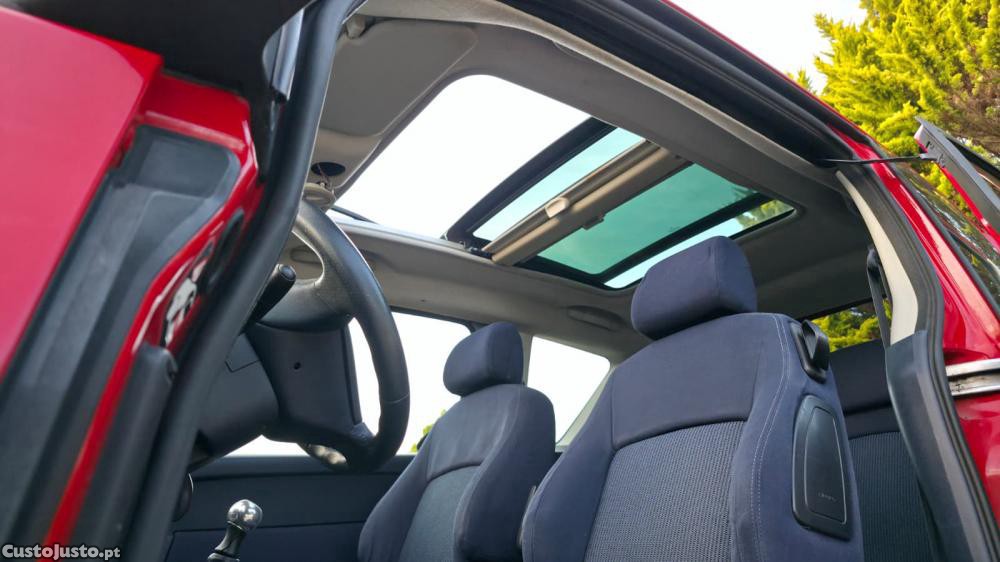 Peugeot 1007 1.4 HDi Trendy — fotografia 4