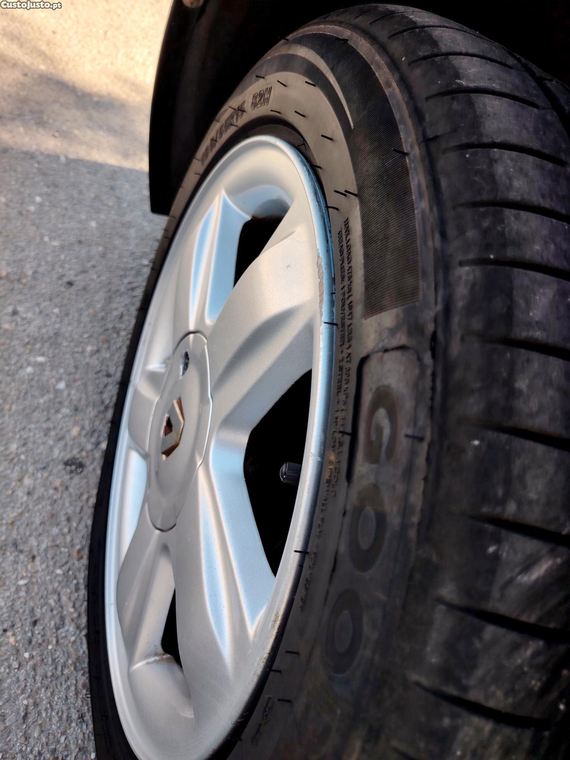 Renault Clio Billabong 1.5 Dci — fotografia 4