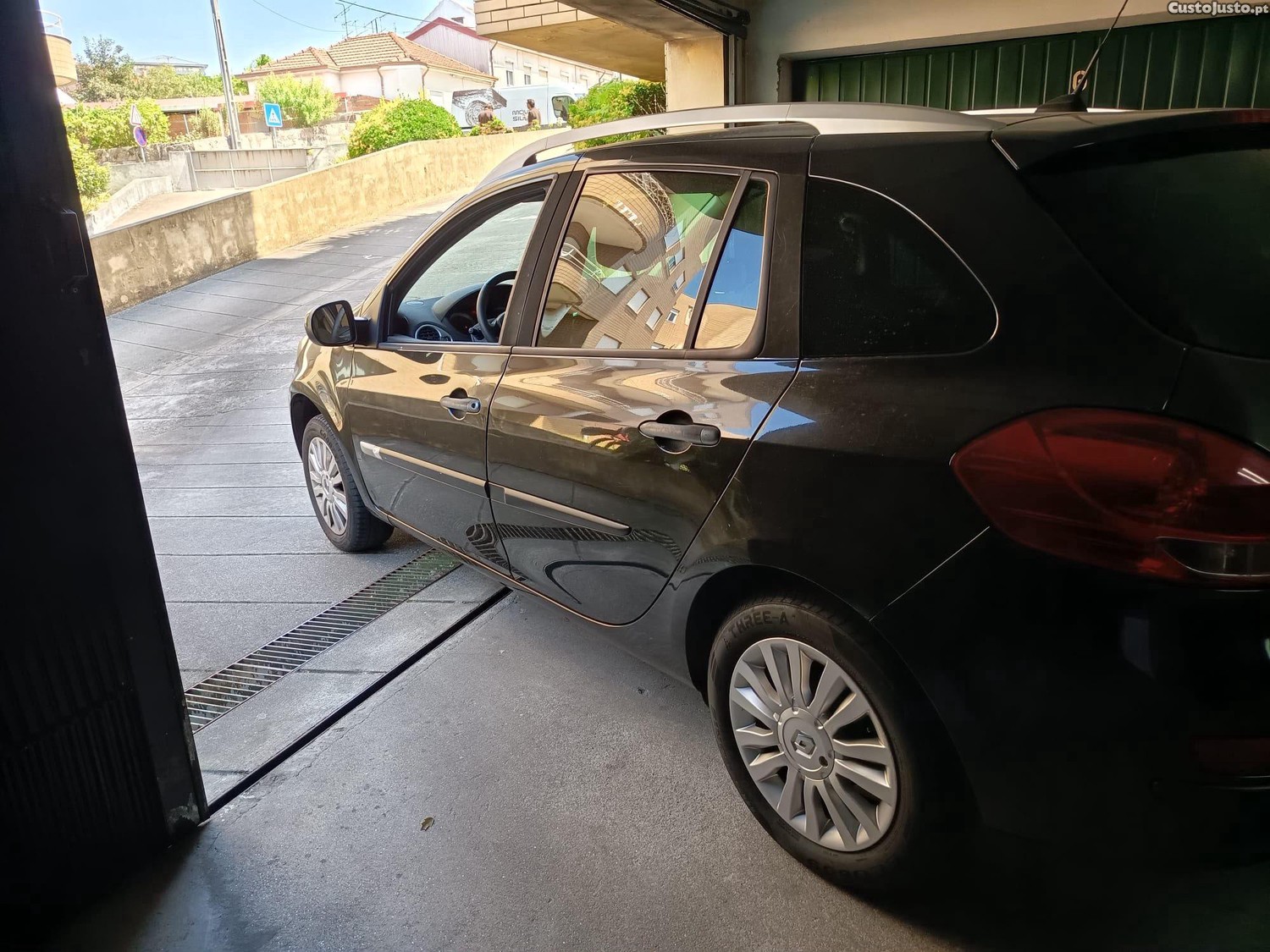 Renault Clio Break — fotografia 5