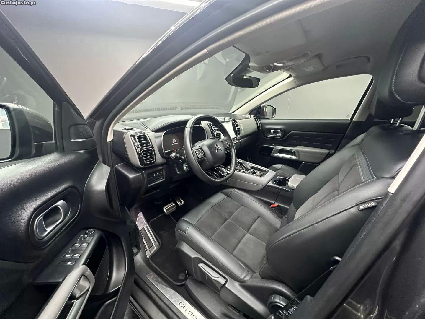 Citroën C4 1.6i plug-in — fotografia 17