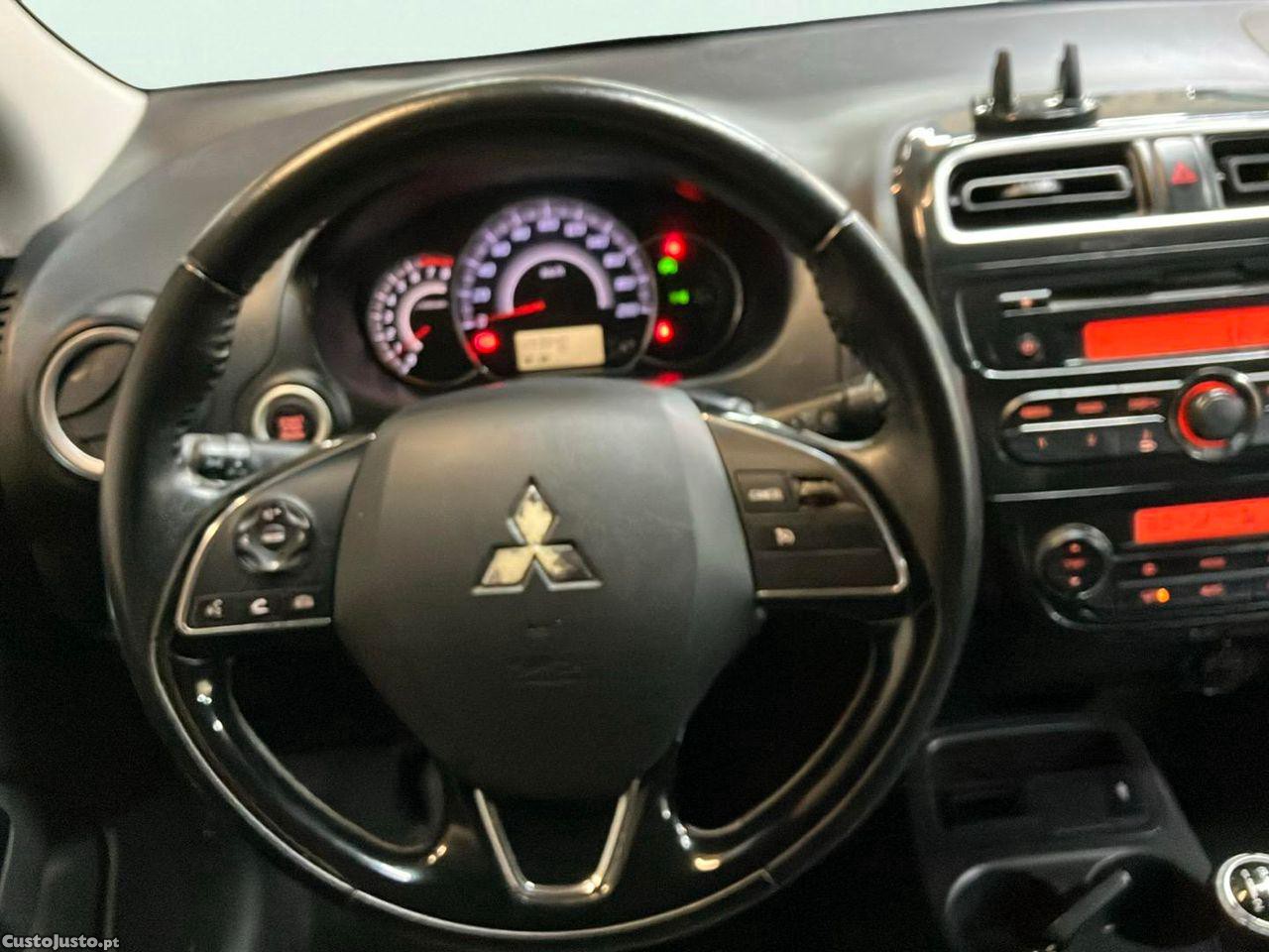 Mitsubishi Space Star 1.2 Intense — fotografia 12