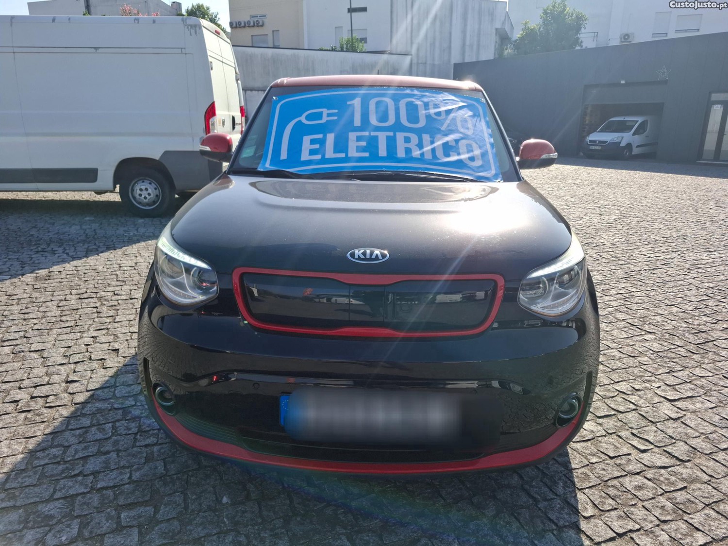 Kia Soul E 100% ELÉCTRICO — fotografia 8