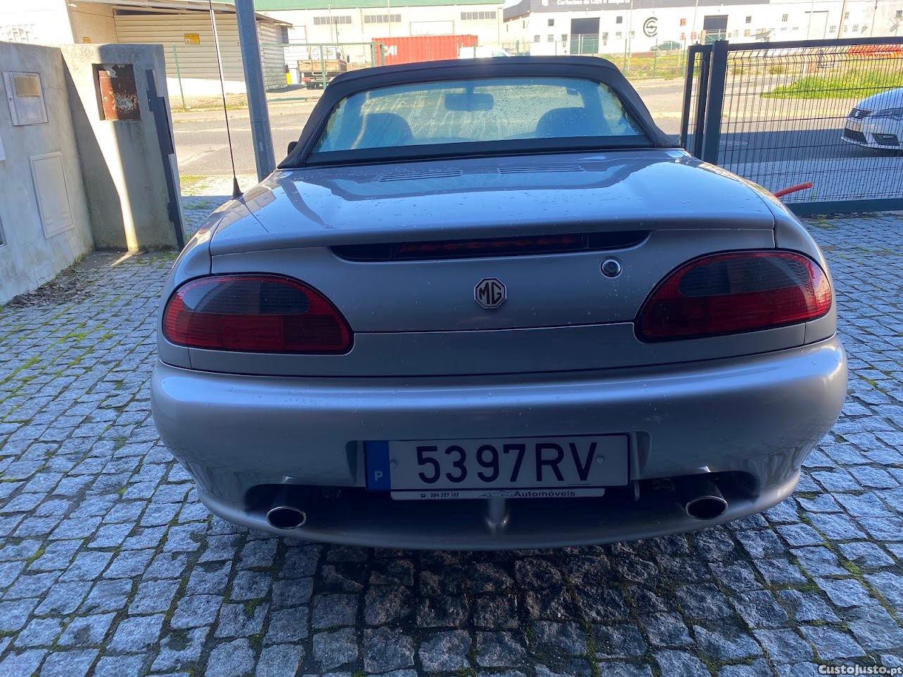 MG MGF 1.8 i - 01 foto 3