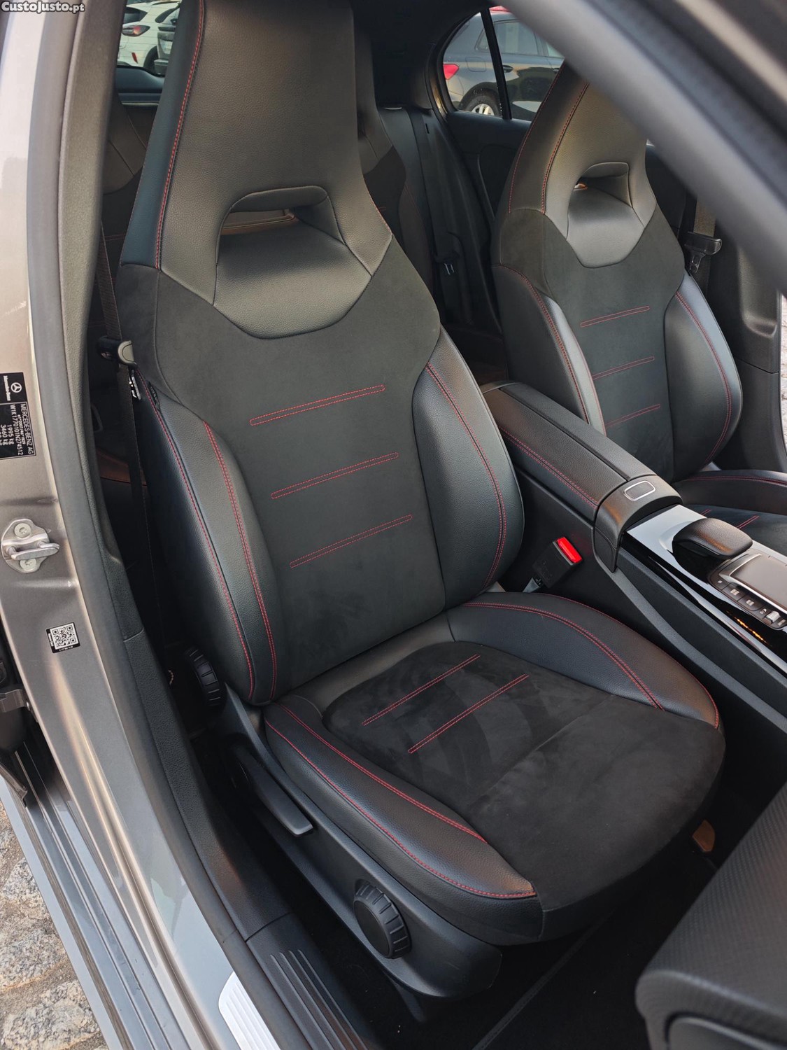 Mercedes-Benz A 180 AMG Line Auto — fotografia 10