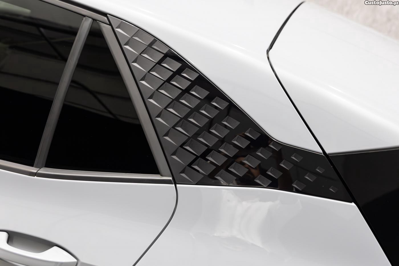 CUPRA Born 58 kWh Com certifica — fotografia 4