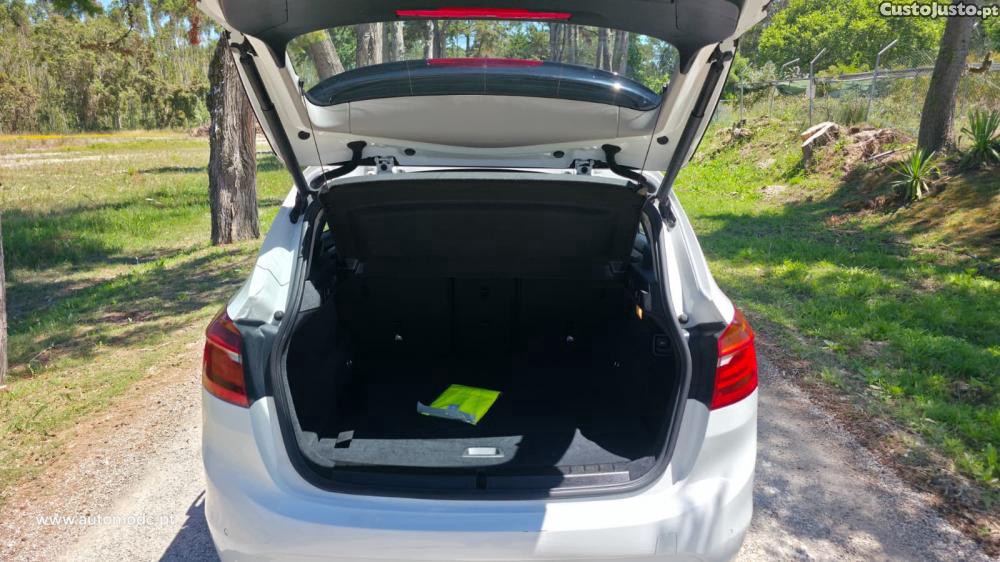 BMW 216 Active Tourer d Advantage — fotografia 7